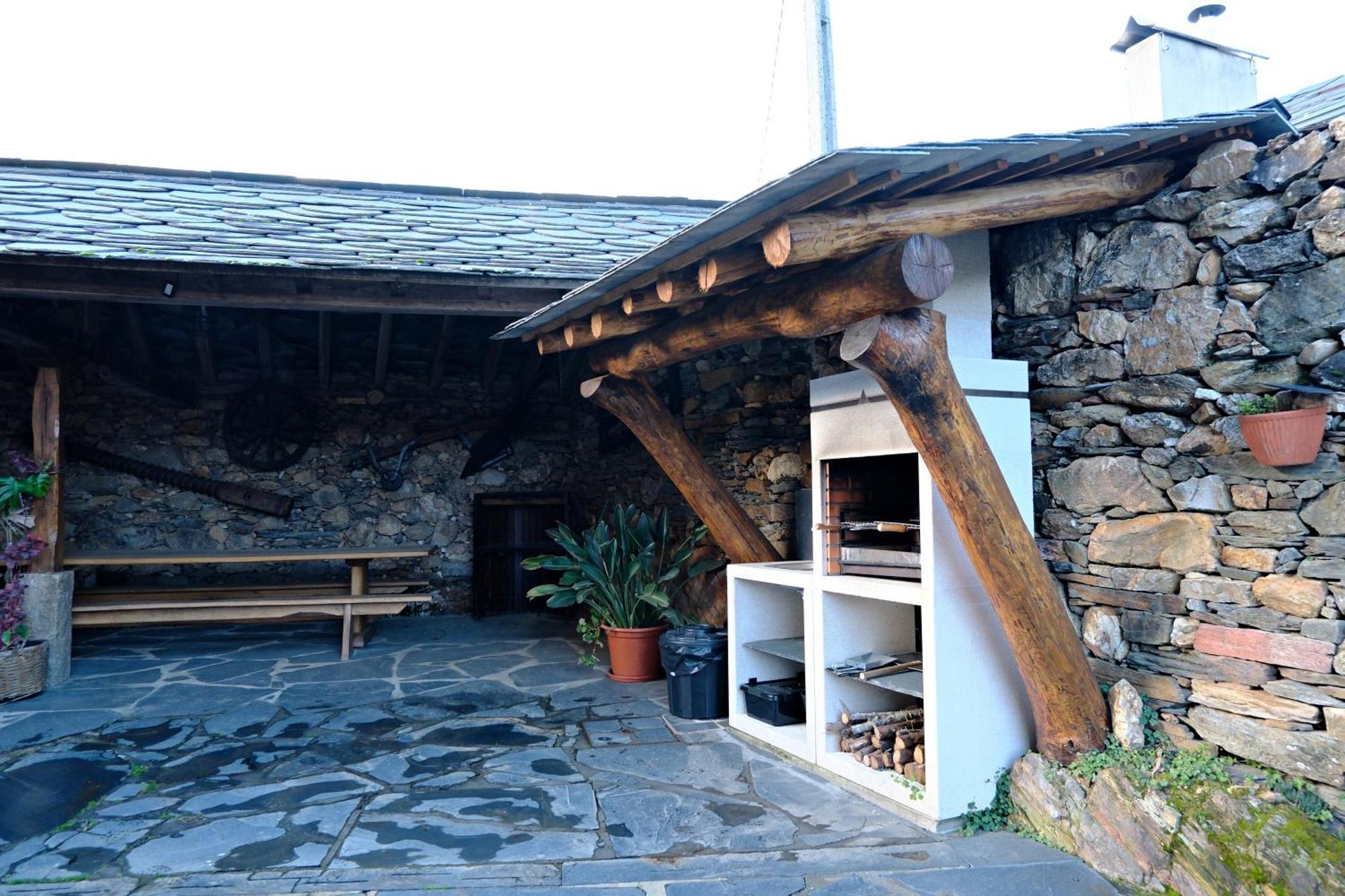Casa Do Pinto Guest House Arouca Bagian luar foto